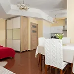 Apartamento Niemcewicza Snug By Bookinghost *
