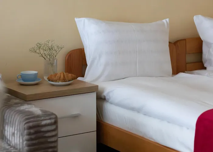 Niemcewicza Snug By Bookinghost * Στσέτσιν